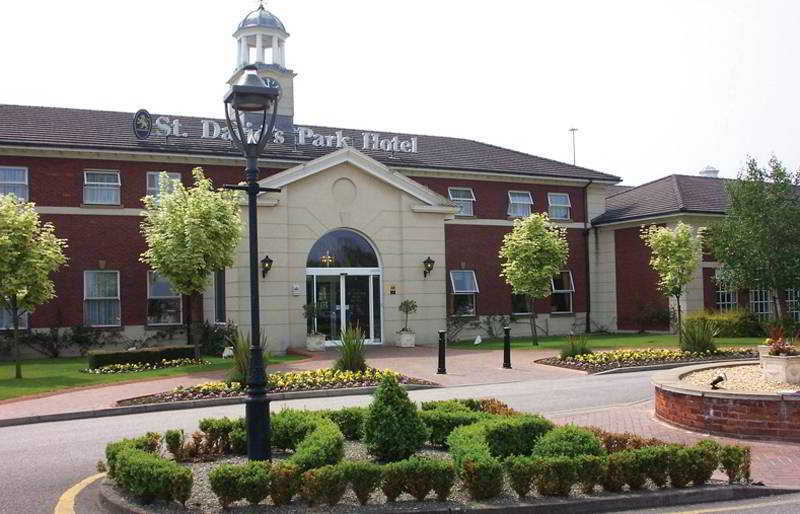 מלון צ'סטר St Davids Park מראה חיצוני תמונה